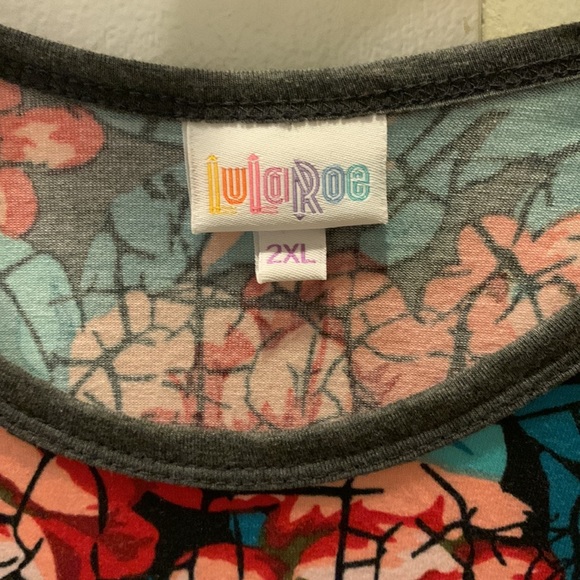 Lularoe Randy Stained Glass pattern - Picture 3 of 4